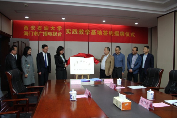 陳校長11111.jpg