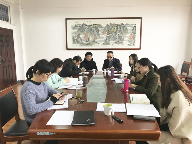 教育廳項目評審會_副本.jpg