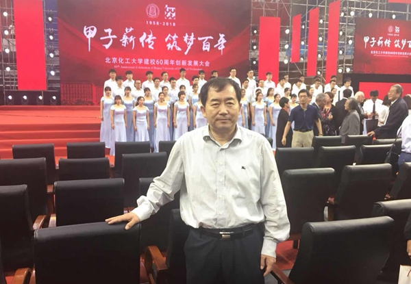 李校長.jpg
